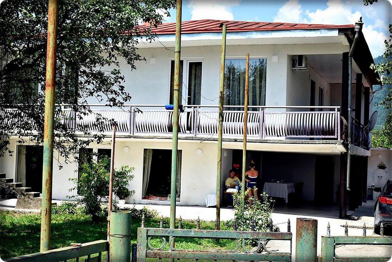 Guest House Qedi Jvari Exterior foto